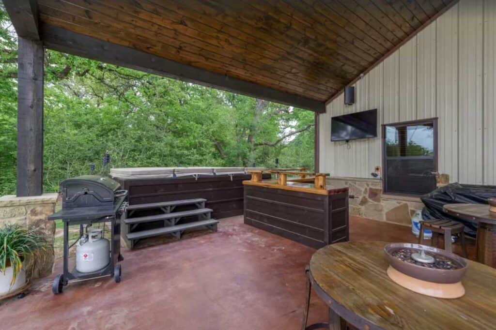 Creekside Barndominium Caldwell Texas Rentals